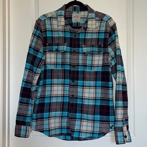 American Eagle Outfitters Heritage Classic Fit Flannel